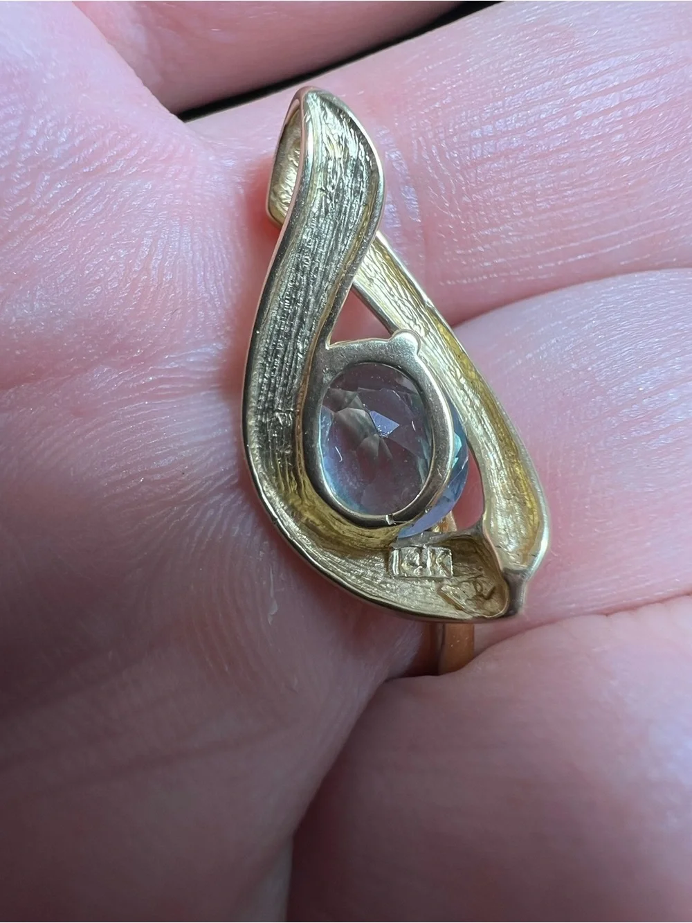 VTG 14K Yellow Gold Blue Topaz or Aquamarine Swirl Pendant